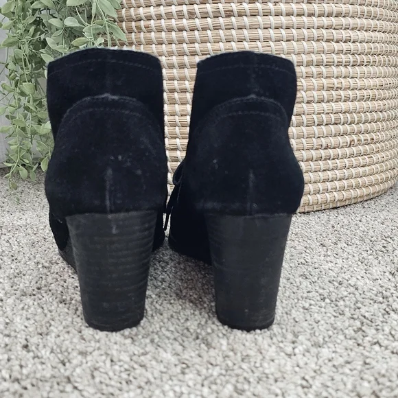 Lucky Brand Sway Suede Black Leather Lace Up Booties Size 9.5 - Picture 3 of 7